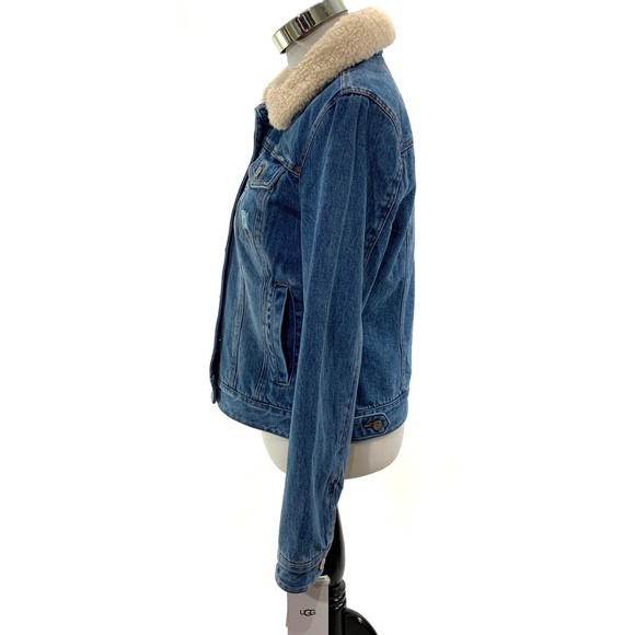 UGG Australia Women's Vintage Denim Jean Jacket - Picture 3 of 8